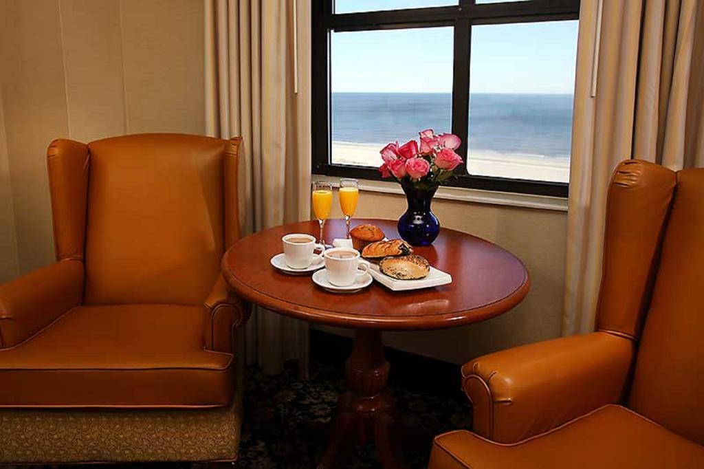 The Claridge Hotel 4*