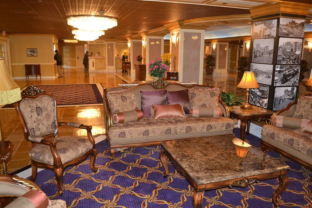 Hotel The Claridge 4*